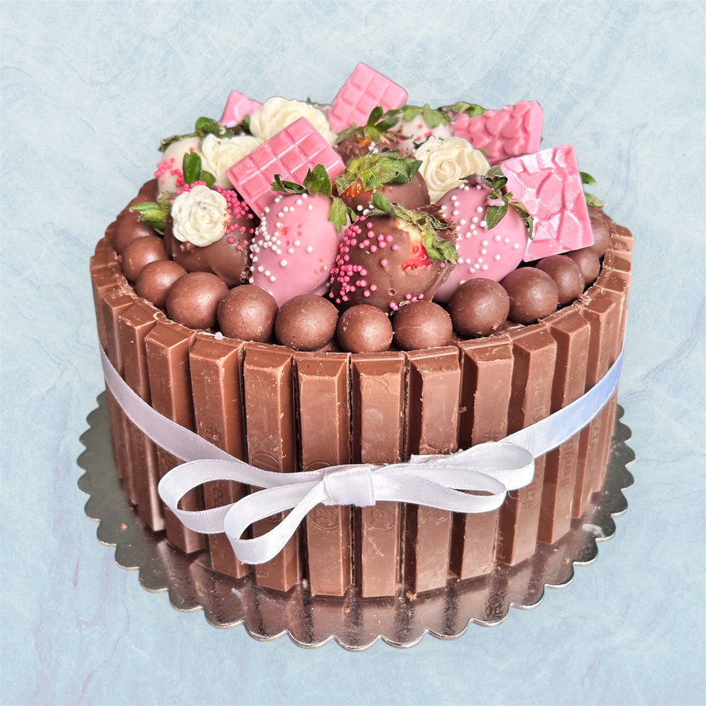 KitKat Chocolate Cake